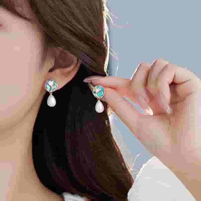S925 Silver Needle Natural Pearl Geometric Earrings Light Luxury High-end Color Shell Rose Pearl Earrings New Style