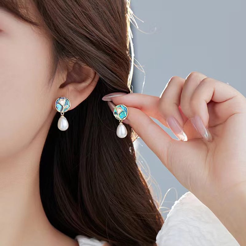 S925 Silver Needle Natural Pearl Geometric Earrings Light Luxury High-end Color Shell Rose Pearl Earrings New Style