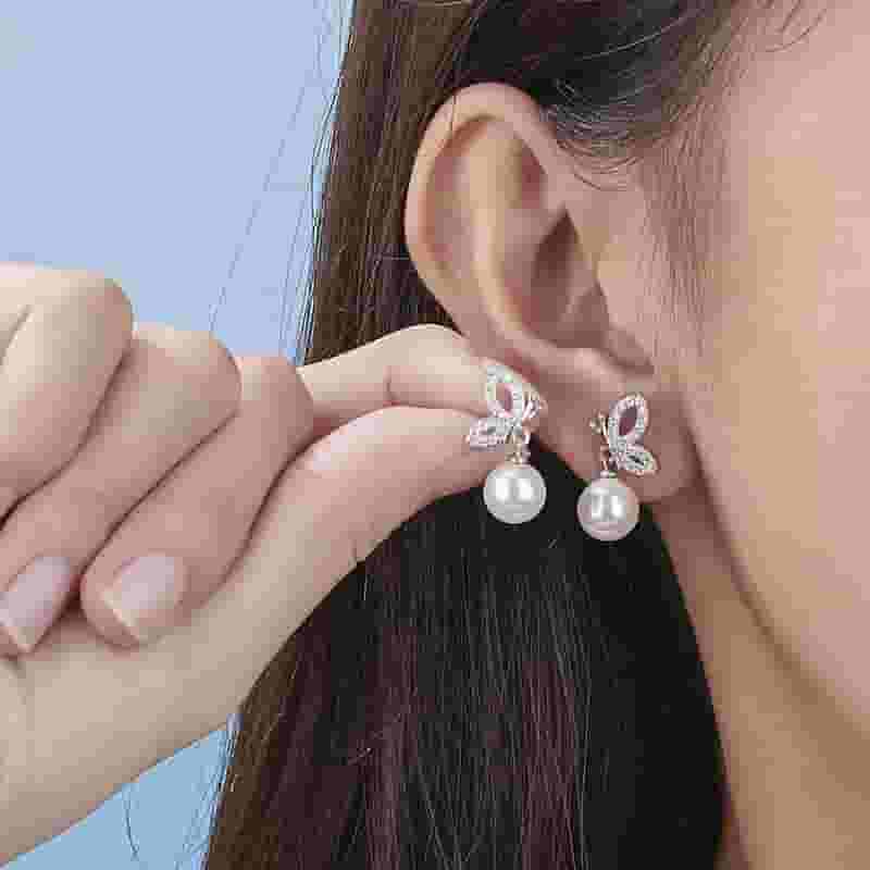 Natural Freshwater Pearl Earrings Personalized Hollow Butterfly Wings Bead Earrings Elegant Light Luxury Niche Earrings New Arrival Earrings