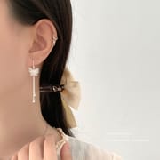 Po S999 Foot Silver Exquisite Butterfly Flower Tassel Earrings Women's Elegant Elegant Elegant Long Ear Hook Earrings for Hair