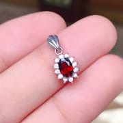 Natural Garnet small pendant wholesale 925 silver event peer gifts