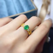 Simple 925 silver inlaid natural emerald ring ring 7*5mm live tremolo overseas supply