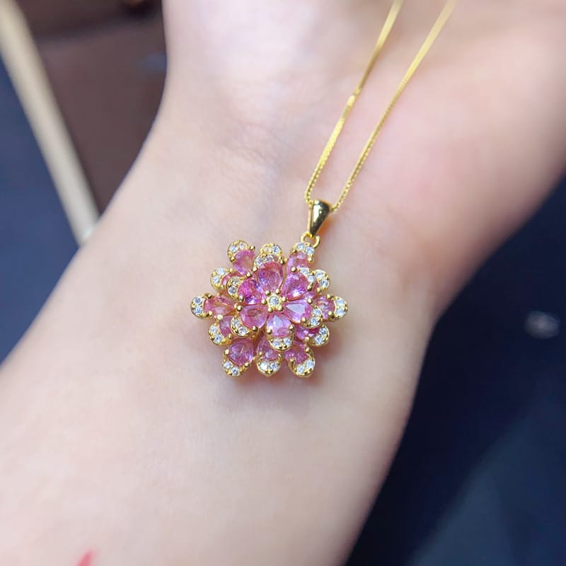 New fashion natural powder sapphire pendant 3*5mm water drop powder blue treasure lady pendant without necklace