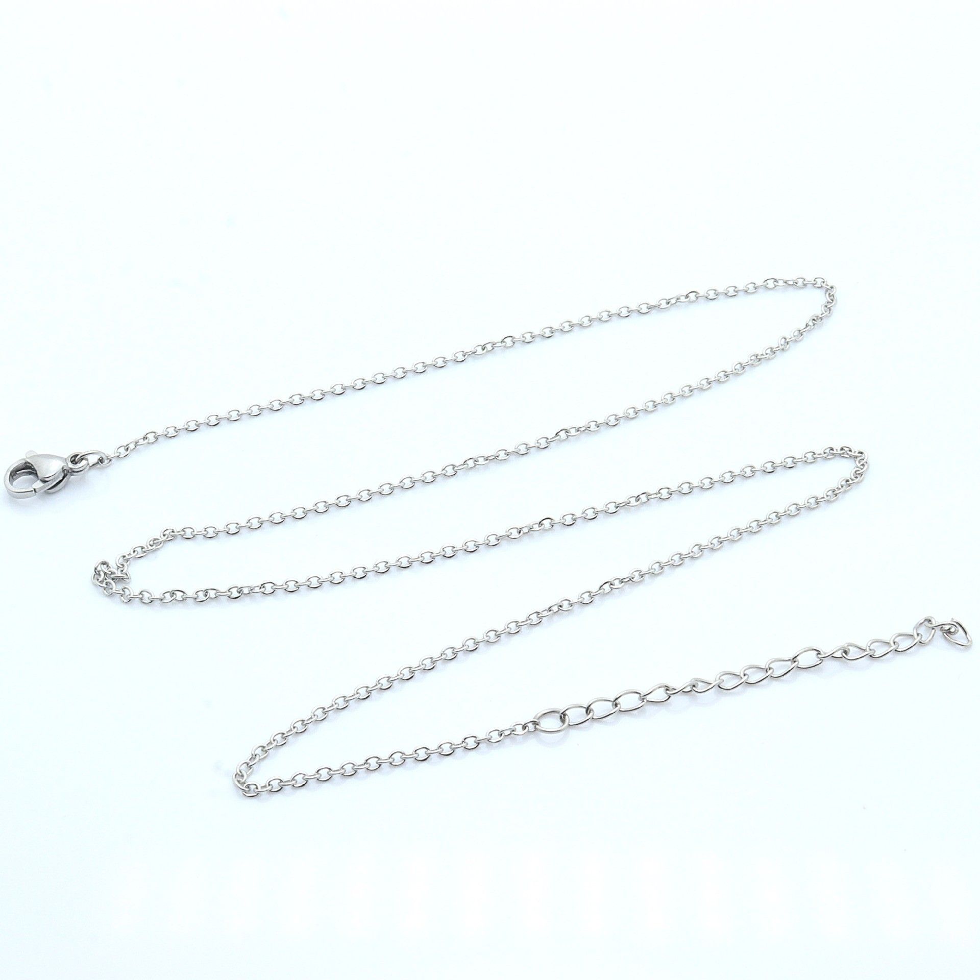 Factory wholesale stainless steel Korean version of simple flat cross chain clavicle necklace men and women all-match vacuum plating necklace