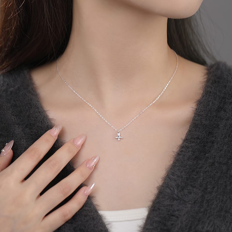 Po S999 Foot Silver Four-leaf Clover Necklace Simple Temperament Niche Advanced Sense Sweet Fresh Clavicle Chain for Hair