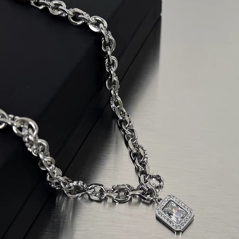 Cross zircon non-fading titanium steel necklace men's all-match high-end sense Cuban chain personality niche neck chain necklace