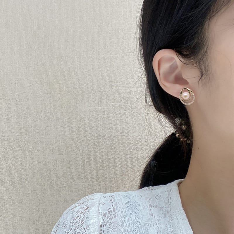 Natural Freshwater Pearl Earrings Three-ring Zircon Earrings Niche Design Fashion Simple Earrings S925 Silver Needle