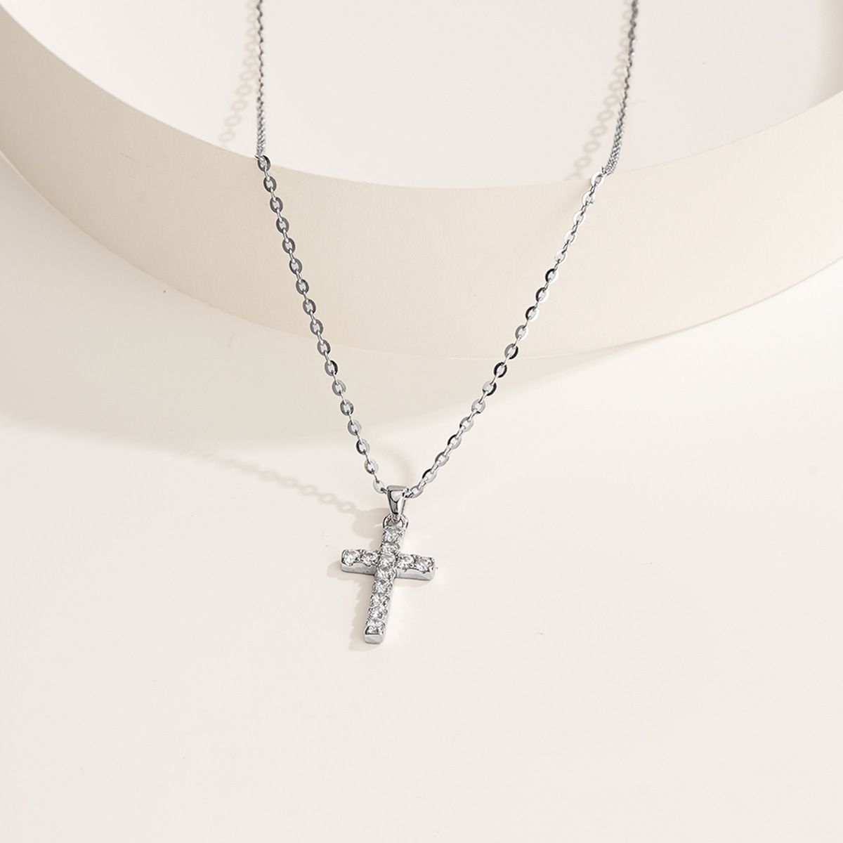 S925 sterling silver with zircon cross design necklace 