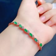 Natural emerald bracelet jewelry live broadcast supply has been tested, color is good, style is simple and beautiful
