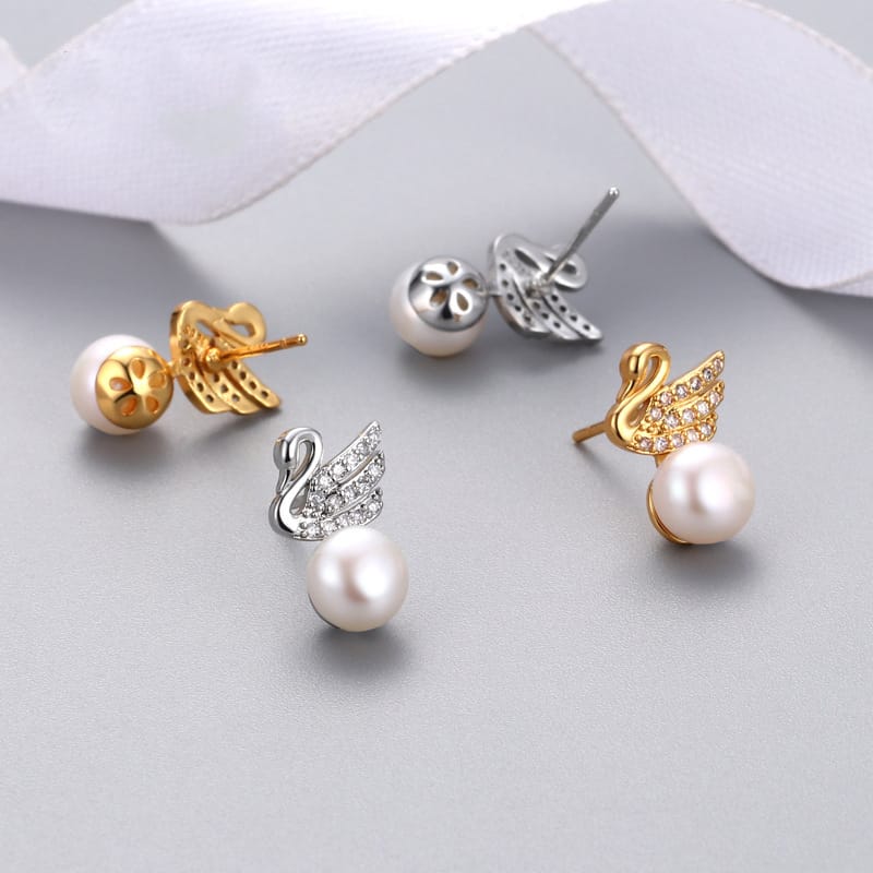 Freshwater pearl earrings gentle small fresh fashion cute little Swan inlaid zircon niche earrings women's simple personality