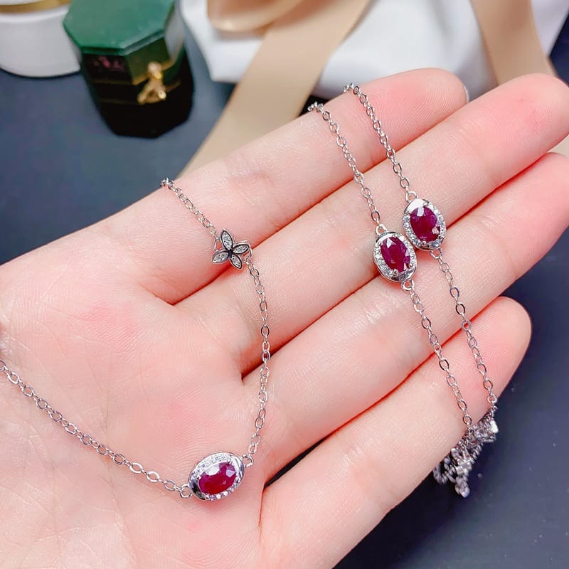 Small fresh fashion Natural ruby bracelet 925 silver bracelet