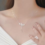 Po S999 Silver Exquisite Butterfly Necklace Women's Trendy Light Luxury Niche Design Sense Advanced Sense Clavicle Chain for Hair