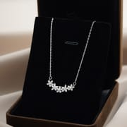 Po S999 Silver Flower Necklace Light Luxury Artistic Elegant All-match High-end Autumn and Winter New Sweater Chain for Hair