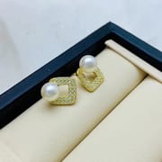 Natural Freshwater Pearl Earrings Square Exquisite Micro-inlay Simple Elegant Earrings Retro Light Luxury Niche Earrings New