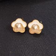 Natural Freshwater Pearl Earrings Auspicious Clouds Small and Exquisite Pearl Earrings Light Luxury Niche 2024 New Earrings