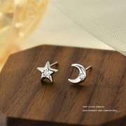 Bao S999 pure silver star moon earrings small exquisite all-match earrings light luxury high-grade sense niche design sense earrings
