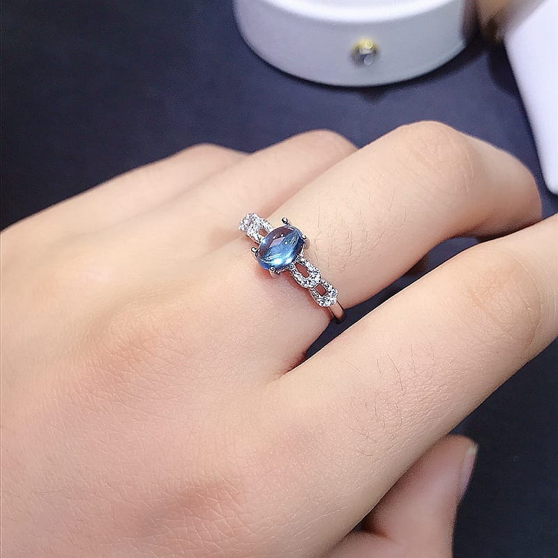Ladies live ring natural Swiss blue egg face gem 925 silver inlay a generation of live supply