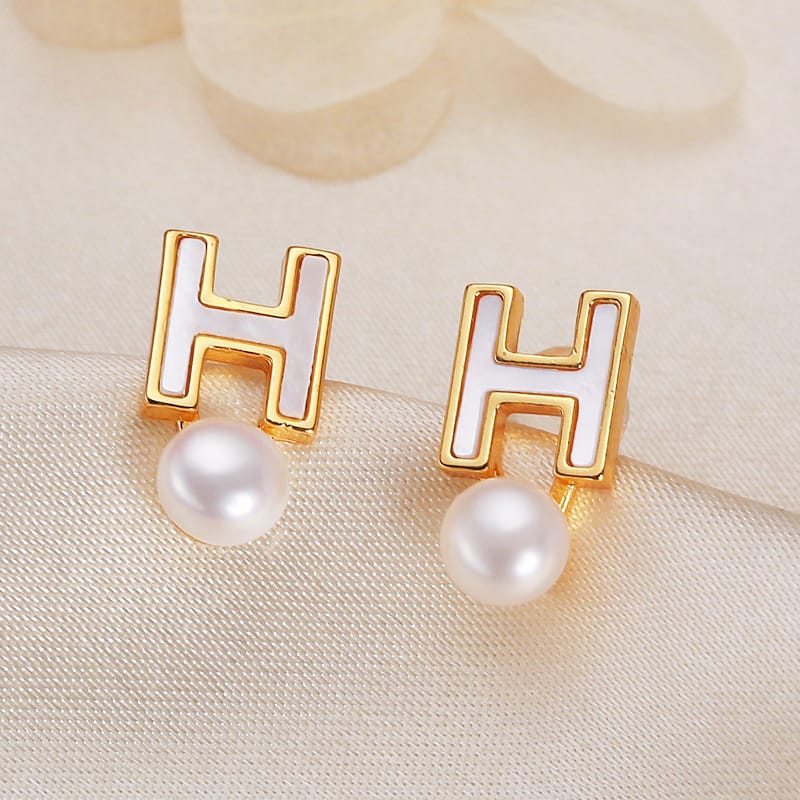 Freshwater Pearl Earrings s925 Silver Needle Fritillaria Earrings Advanced Sense to Send Girlfriends
