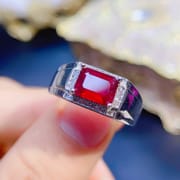 Natural New burning Ruby male ring small star anise 6 * 8mm 925 silver ring wholesale trembles live supply