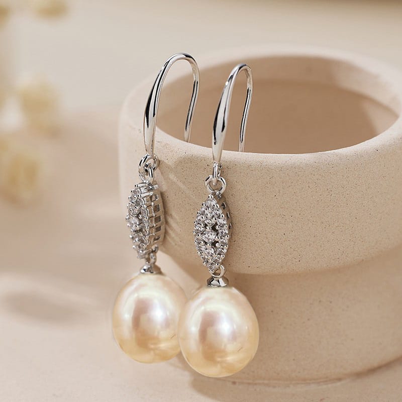 Natural Freshwater Pearl Earrings Elegant Fashion All-match Super Fairy Earrings Leaf Set Zircon Elegant Light Luxury Ear Hook