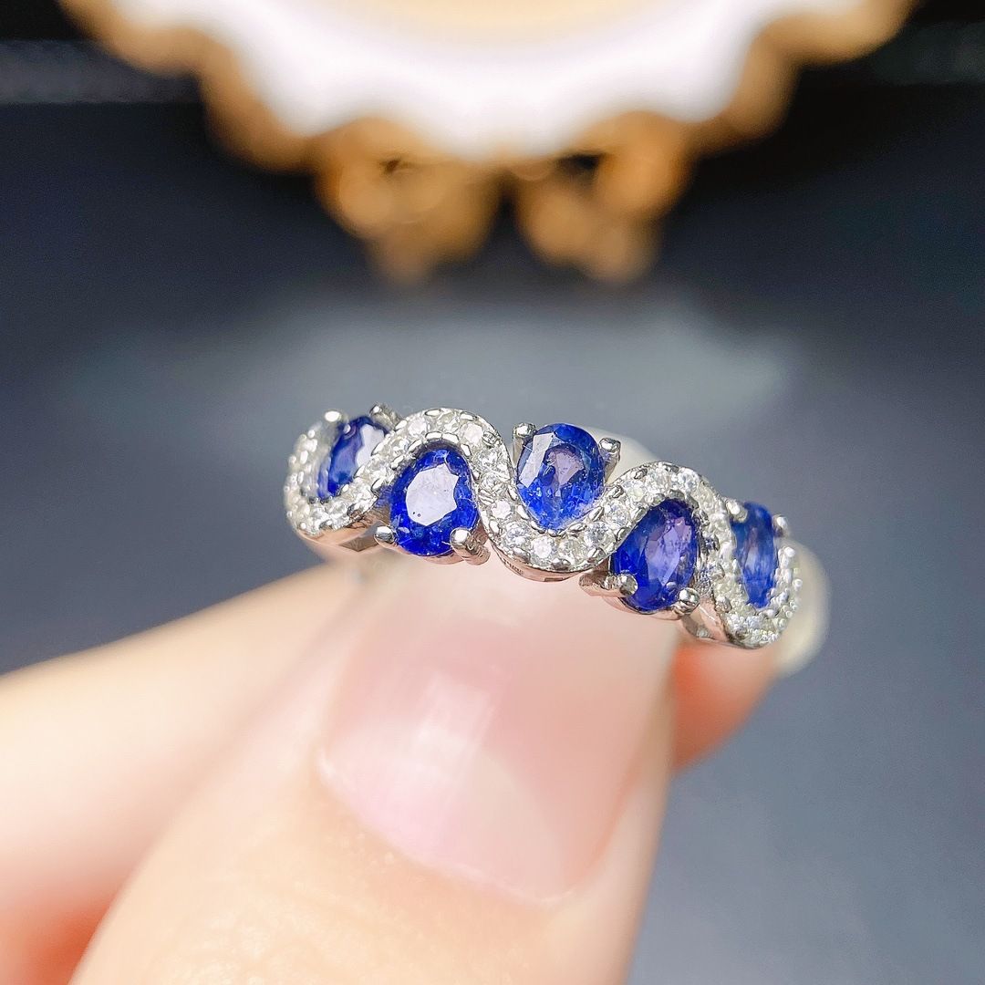 Factory wholesale explosions natural sapphire ring S925 silver inlaid with the main stone 3*4 selling Europe and the United States a generation of hair