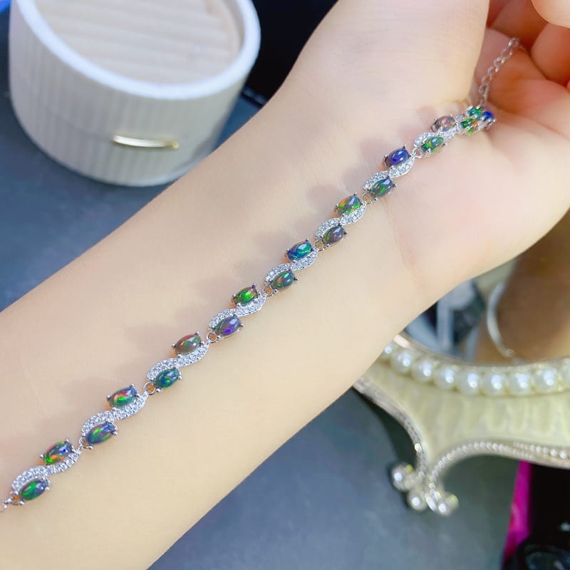Black European women's bracelet 925 silver natural opal bracelet 5 * 7mm live supply wholesale fire color good