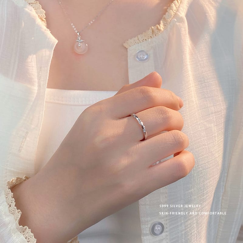 Po S999 Silver Mobius Ring Couple's Ring Simple Light Luxury High Sense Adjustable Ring Gift