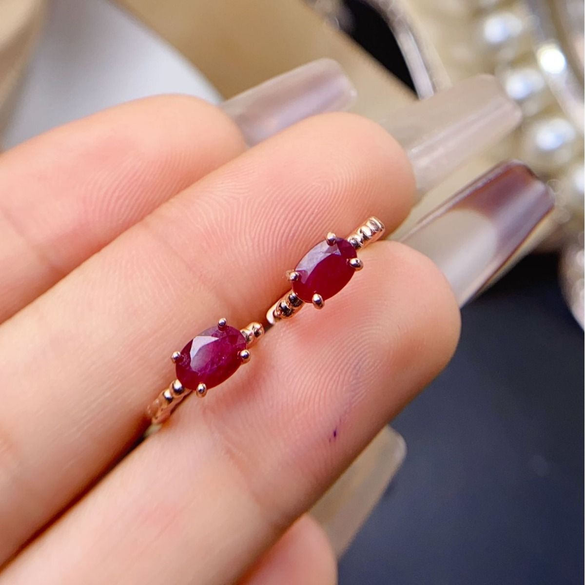 Natural burn Myanmar pigeon Red Ruby 925 silver inlaid ruby stud earrings women's stud earrings