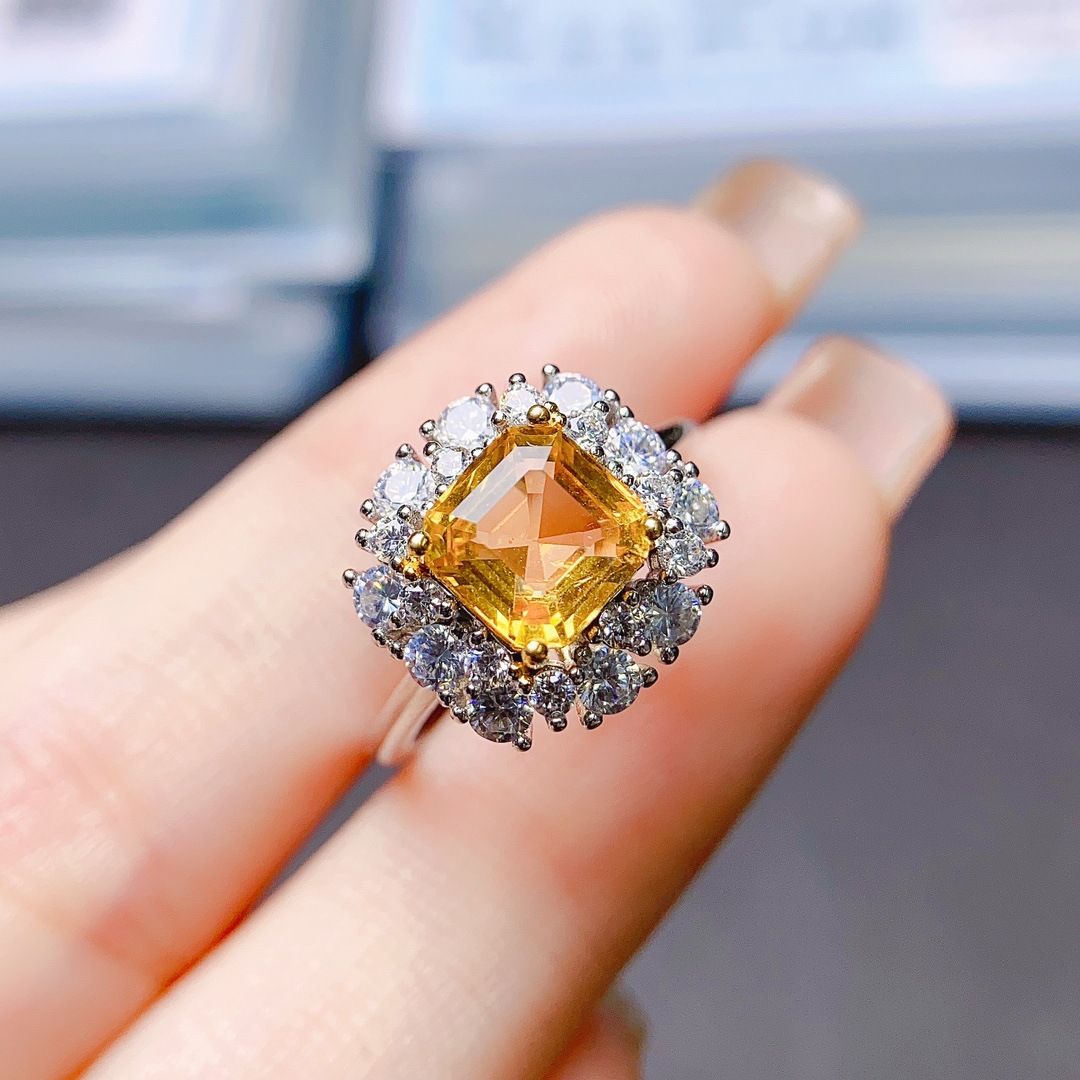 Factory wholesale explosions natural citrine ring S925 silver inlaid main stone 6*6 selling Europe and the United States a generation of hair