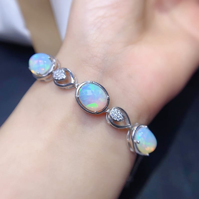 Natural opal bracelet 9*11mm light luxury exquisite ladies 925 silver inlaid gem fire beautiful color