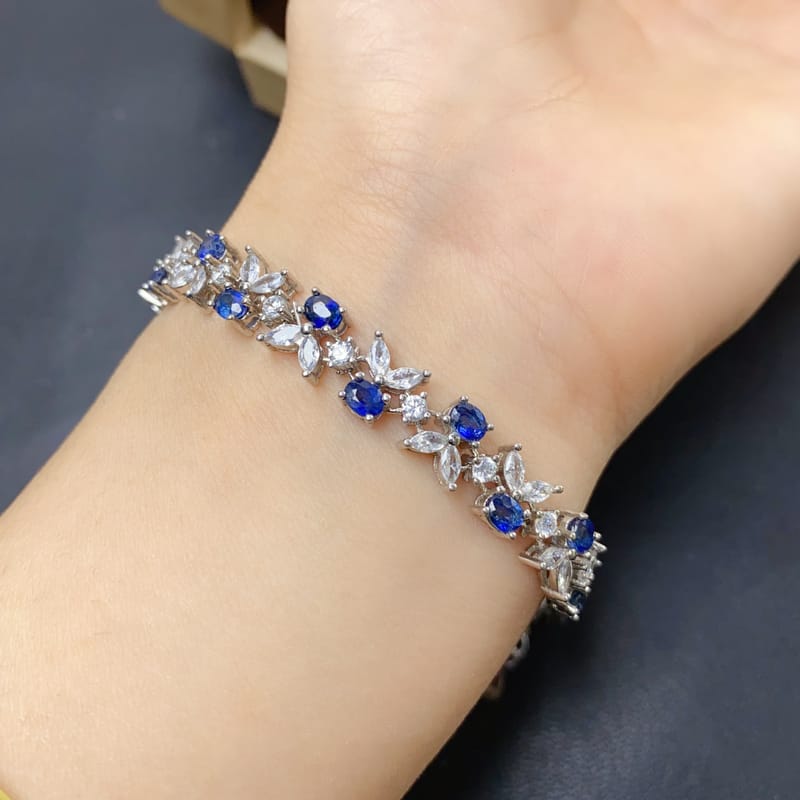 S925 silver inlaid simple fashion natural sapphire bracelet 3 * 4mm advanced sense design