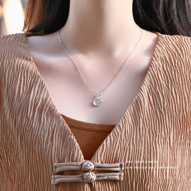 A Bao S999 pure silver copper money bag necklace National style light luxury high-grade sense niche design sense clavicle chain