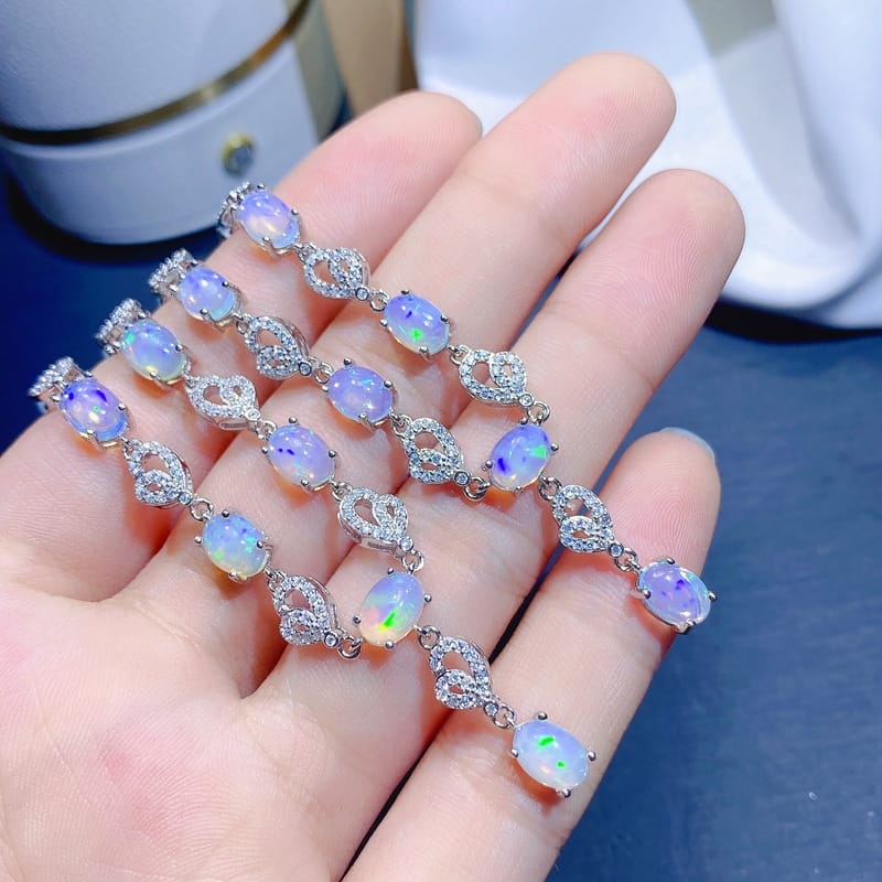 Natural Opal Necklace 5*7mm Ladies Chain Row Japanese Light Luxury Gem Fire Color Good Jewelry 