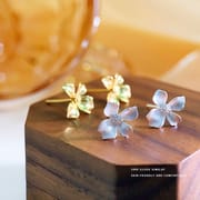 Po S999 Silver Fresh Gardenia Earrings Women's Elegant Elegant Light Luxury Advanced Sense Design Sense Earrings