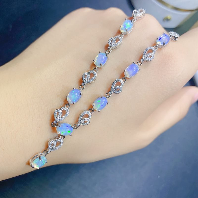 Natural Opal Necklace 5*7mm Ladies Chain Row Japanese Light Luxury Gem Fire Color Good Jewelry Live Supply