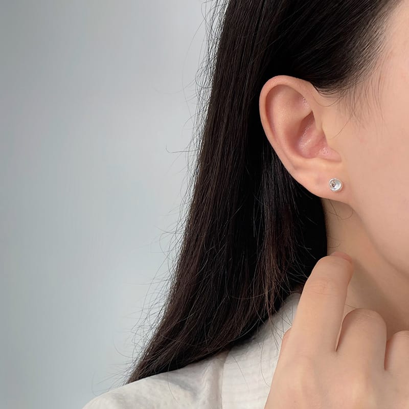 Po S999 Silver Bean Earrings Niche Exquisite Design High Temperament Personality All-match Earrings for Hair