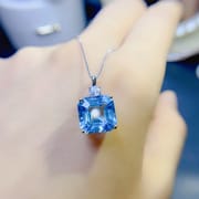 Fashion Girl pendant GIY natural Asche blue topaz necklace 925 silver 10 * 10mm chain live supply
