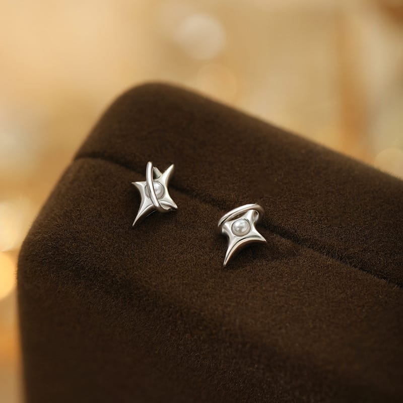 Po S999 Silver Retro Elegant Four Mans Star Pearl Earrings Women's Unique Design High-grade Ear Accessories for Hair