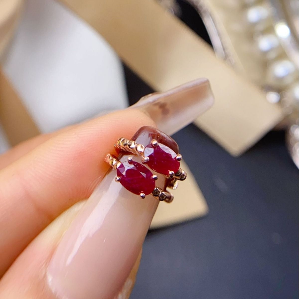 Natural burn Myanmar pigeon Red Ruby 925 silver inlaid ruby stud earrings women's stud earrings