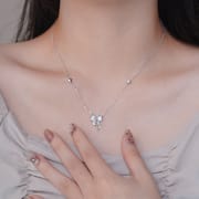 Po S999 Foot Silver Four Mans Star Bow Necklace Women's Sweet All-match Super Flash Diamond Distinctive Clavicle Chain Pendant