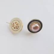 Natural Freshwater Pearl Earrings Black and White Large Round Buckle Zircon Earrings Small Chanel Style Personalized Fashion Earrings Earrings New Style