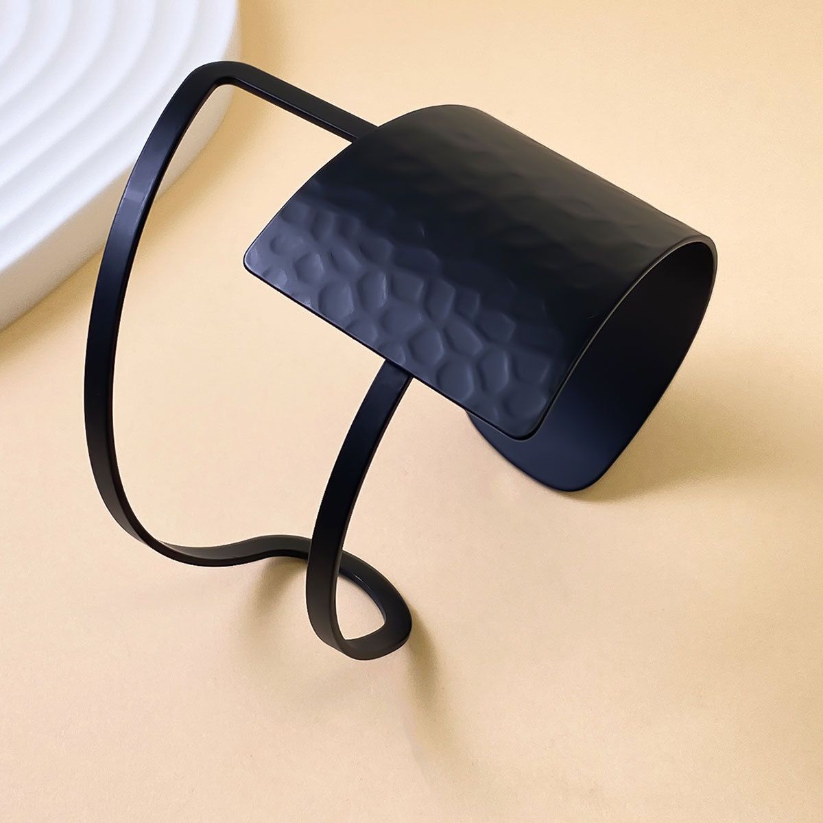 Cross-border E-commerce Simple Exaggerated European and American Style Temperament Bracelet Niche Design Cold Style Opening Bracelet Jewelry for Women