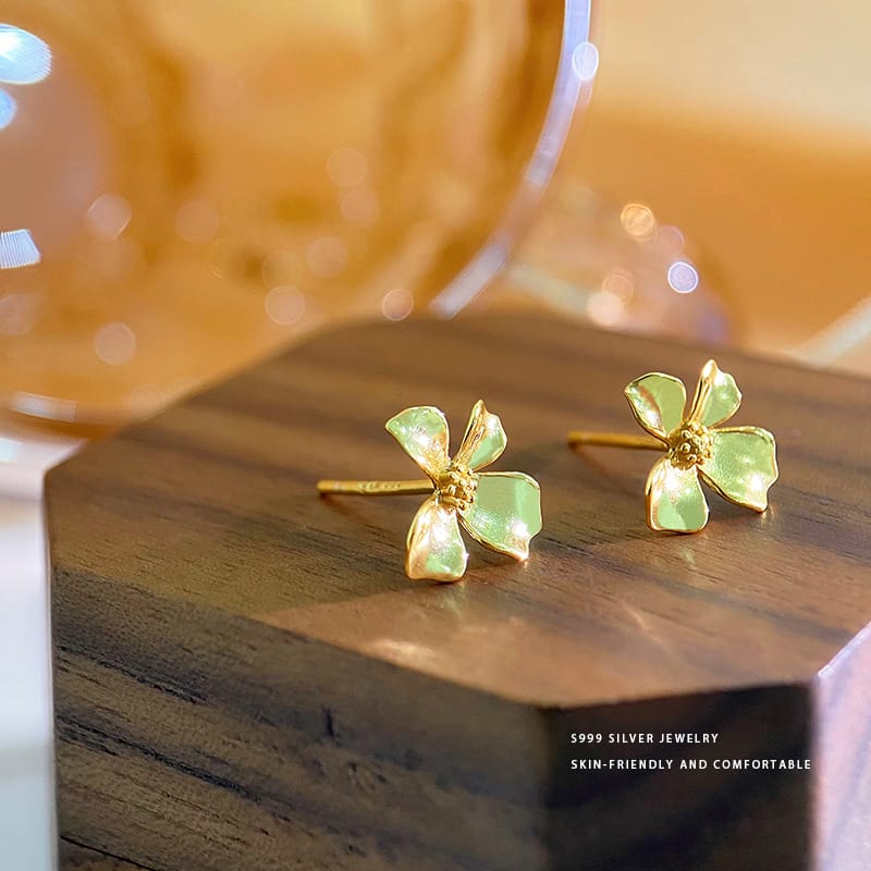 Po S999 Silver Fresh Gardenia Earrings Women's Elegant Elegant Light Luxury Advanced Sense Design Sense Earrings