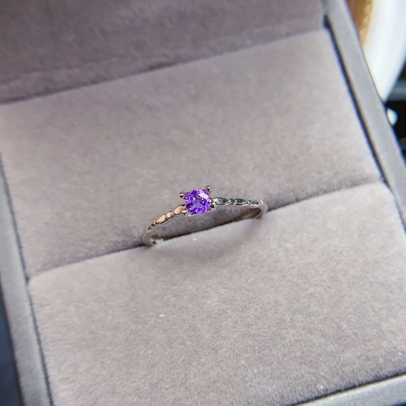 Natural amethyst ring S925 silver inlaid with the main stone 3*3 