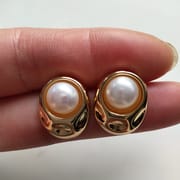 Natural Pearl Earrings Big Brand Same Style Light Luxury High-Level Design Elegant Earrings s925 Silver Needle Small Chanel Style Earrings