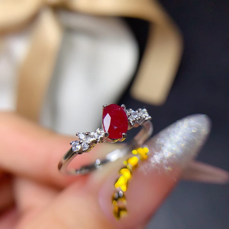 Simple natural old baked ruby 4*6mm ring live 925 silver fashion female ring trembles live