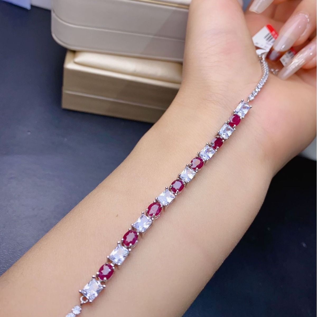 Laochu ruby bracelet 4 * 5mm 925 silver inlaid style beautiful ladies live supply