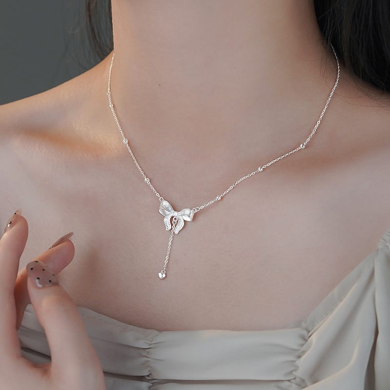 Po S999 Silver Princess Butterfly Love Necklace Women's Light Luxury Niche High-end Design Sense Clavicle Chain