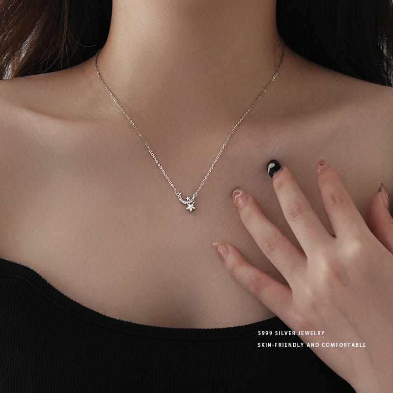 Aobao S999 pure silver exquisite light luxury high-grade star and moon necklace super shiny fashionable exquisite small niche clavicle chain