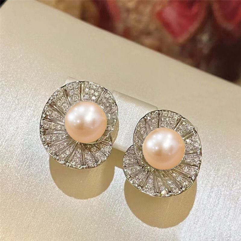 European and American French Style Sea Shaped Spiral Pearl Design Earrings Fine Zircon Light Luxury Fashion Earrings for Women